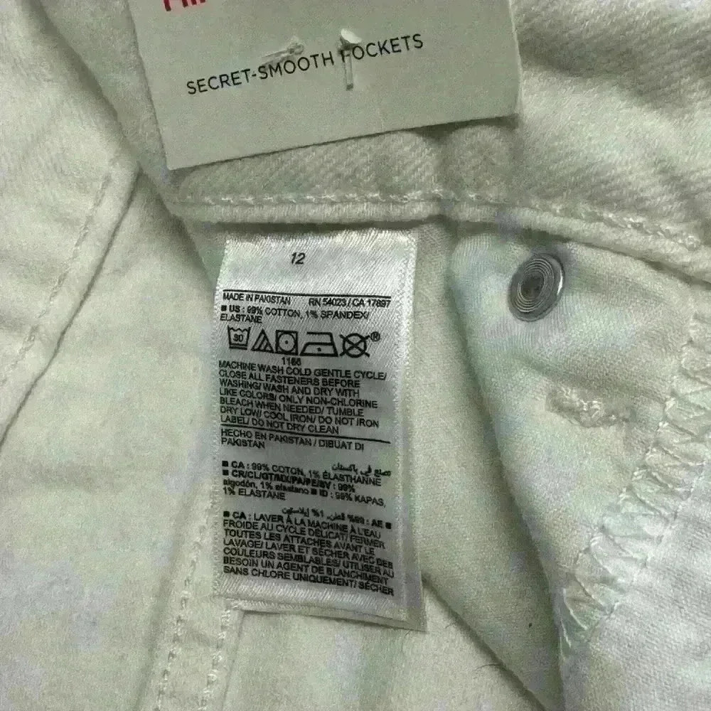 NWT Old Navy white Shorts 3 inch high rise button fly frayed hem size 12 casual - Picture 4 of 9